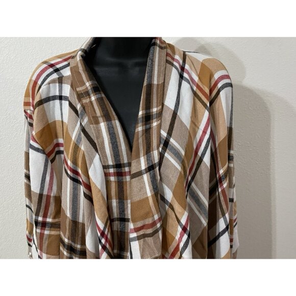 Maurices Womens 1X Open Blouse Plaid Fringe Roll Tab Sleeves - Picture 2 of 11